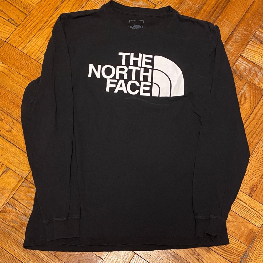 The North Face Crewneck Long Sleeve